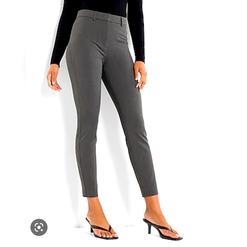 BTWOT Banana Republic Grey Stretchy Skinny Legs Pants with Pockets
